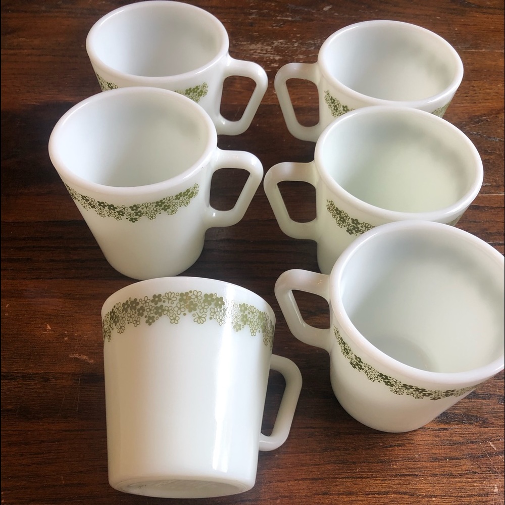 COPY - Vintage Pyrex No. 1410 Milk Glass ** set of 6 **